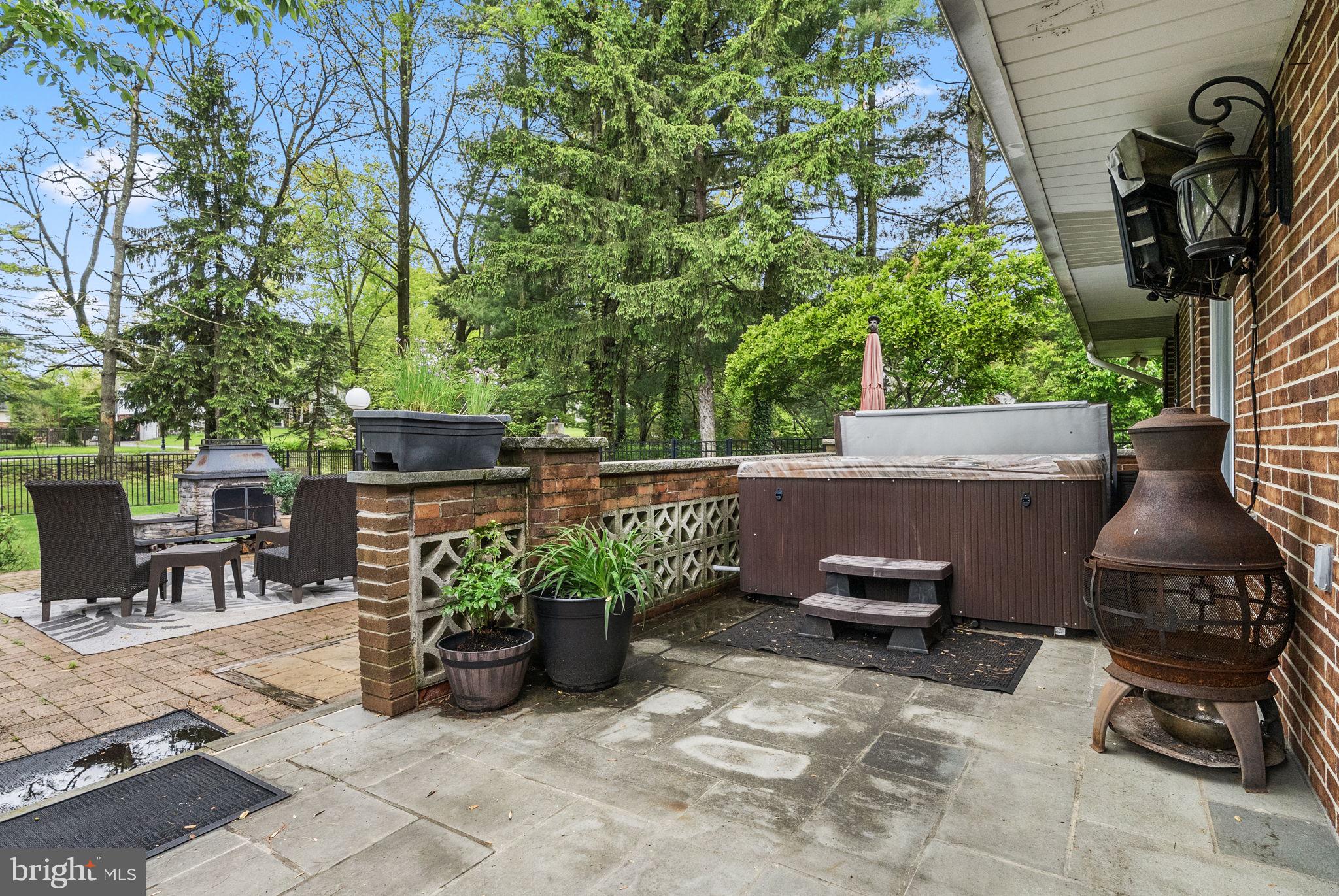 2509 RIVERTON ROAD