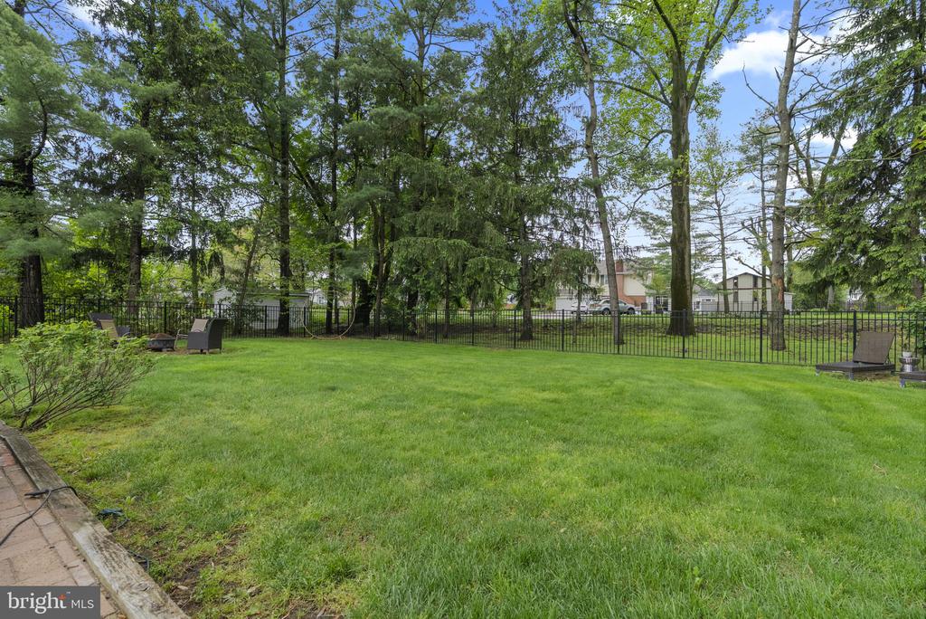 2509 RIVERTON ROAD