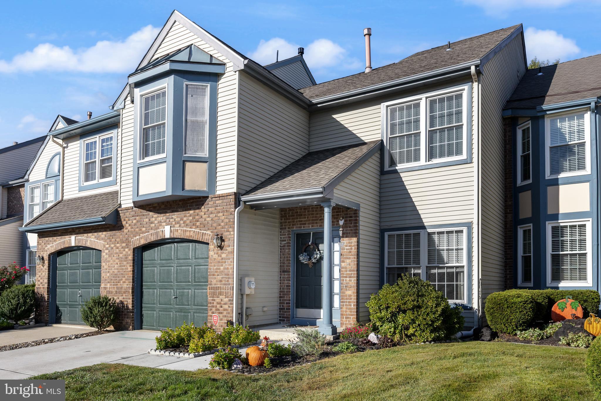 23 HILLTOP LANE