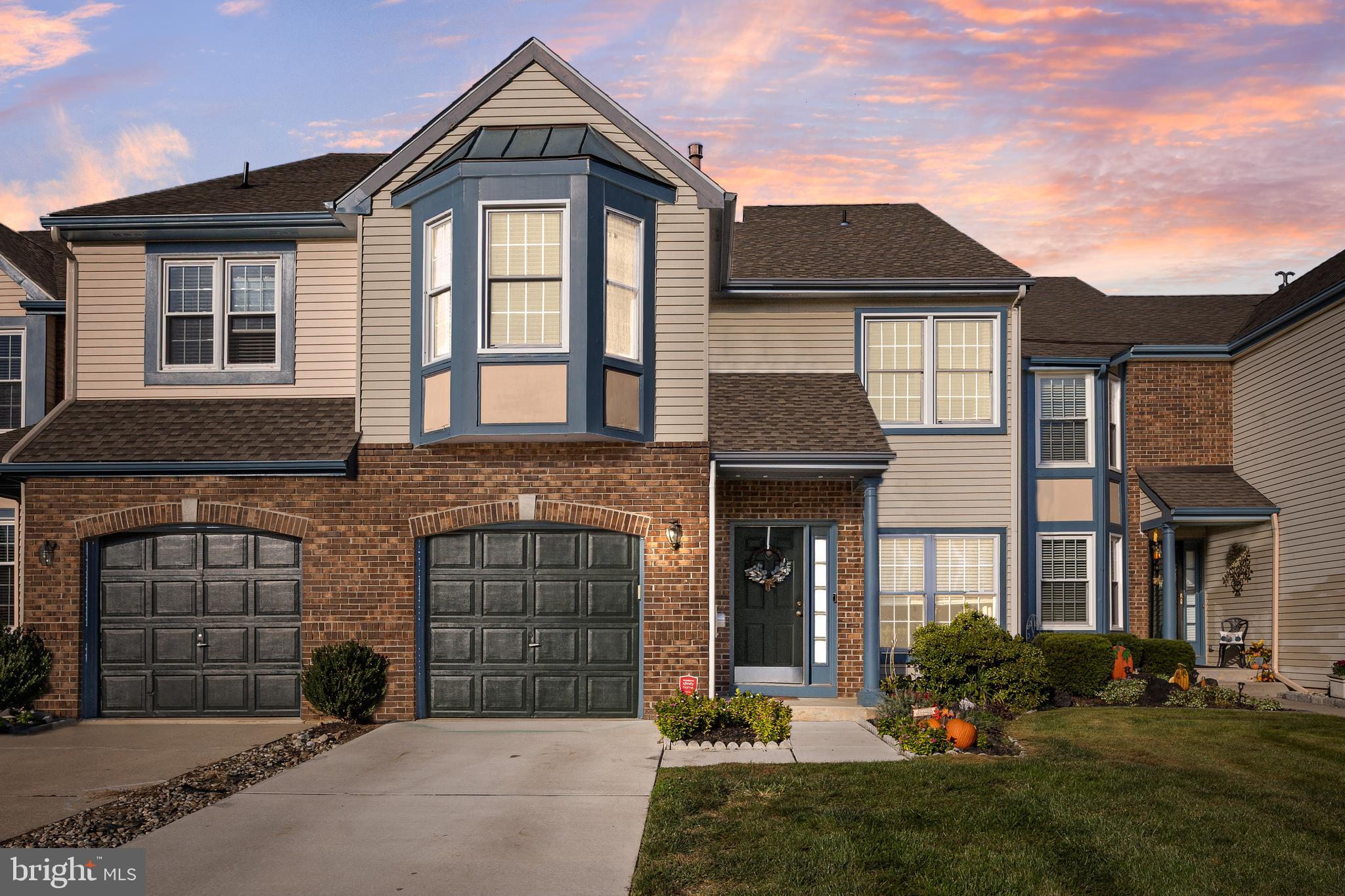 23 HILLTOP LANE