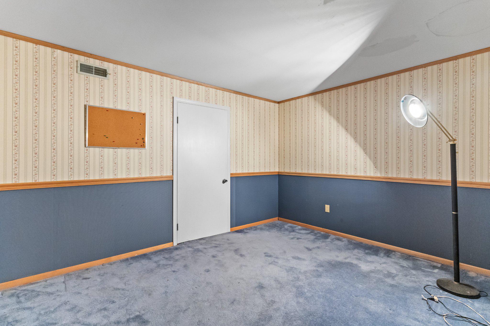 104 CAMBER LANE