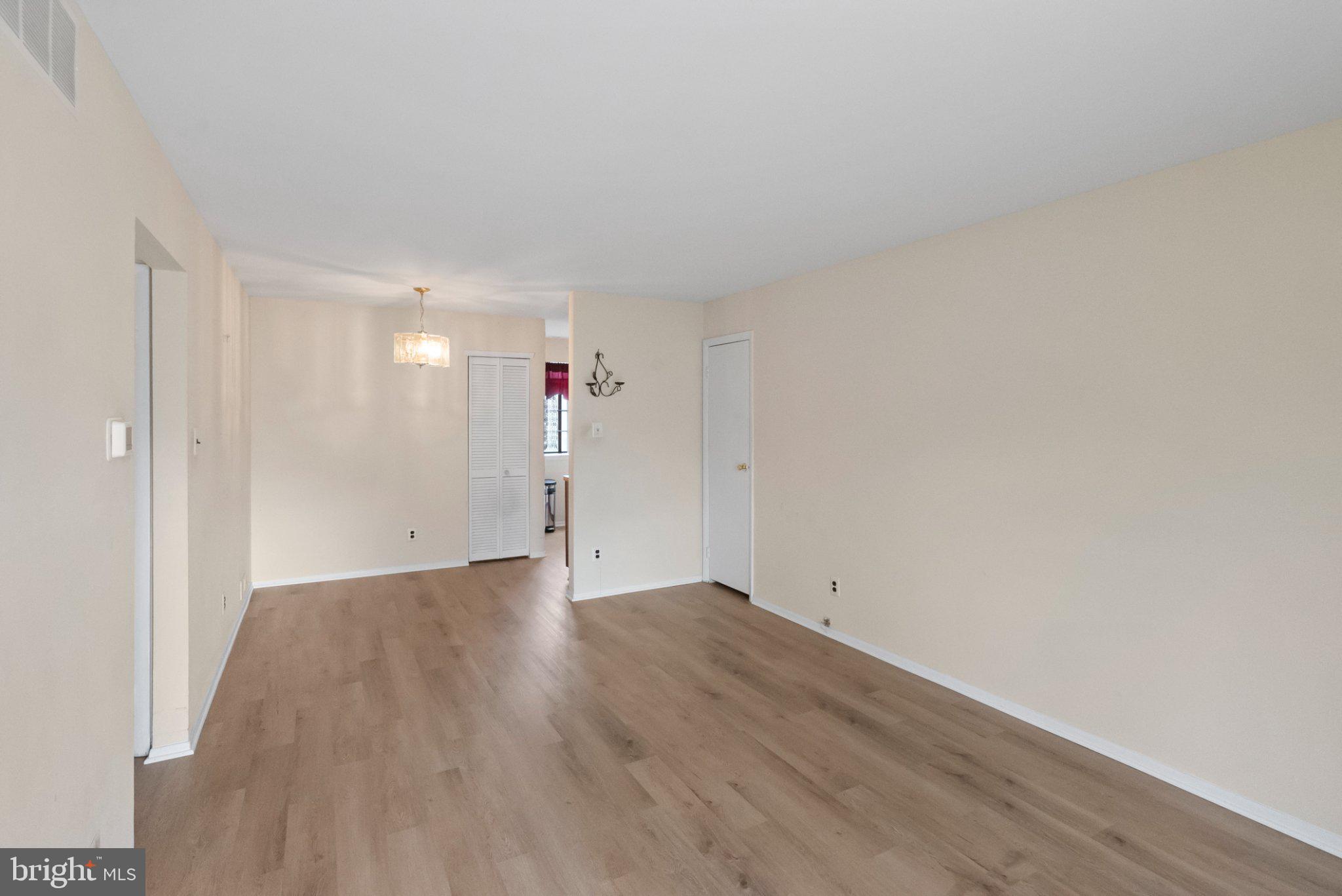 562 WILLOW TURN A 5621