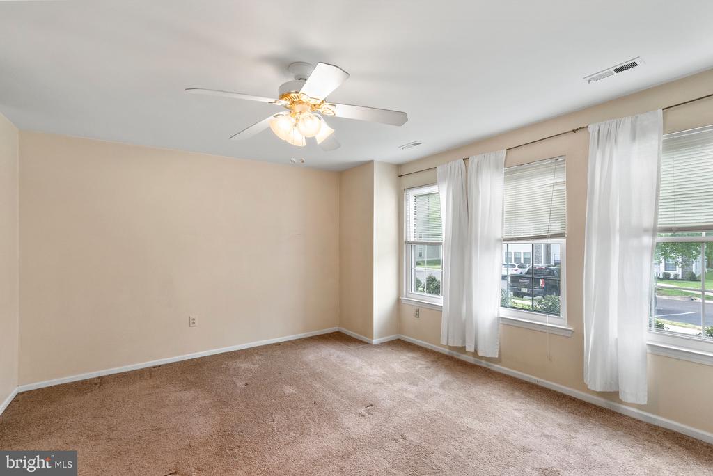 89 BRIDGEWATER DRIVE