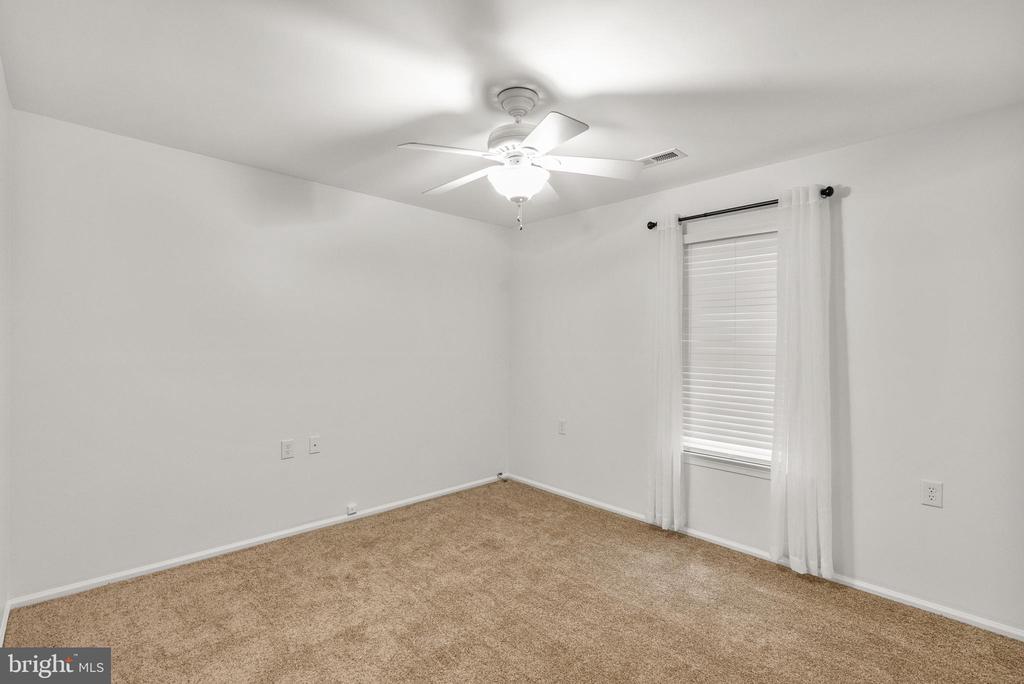 6 MONETA COURT