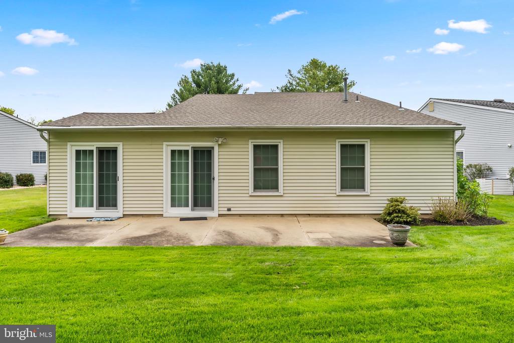 6 MONETA COURT