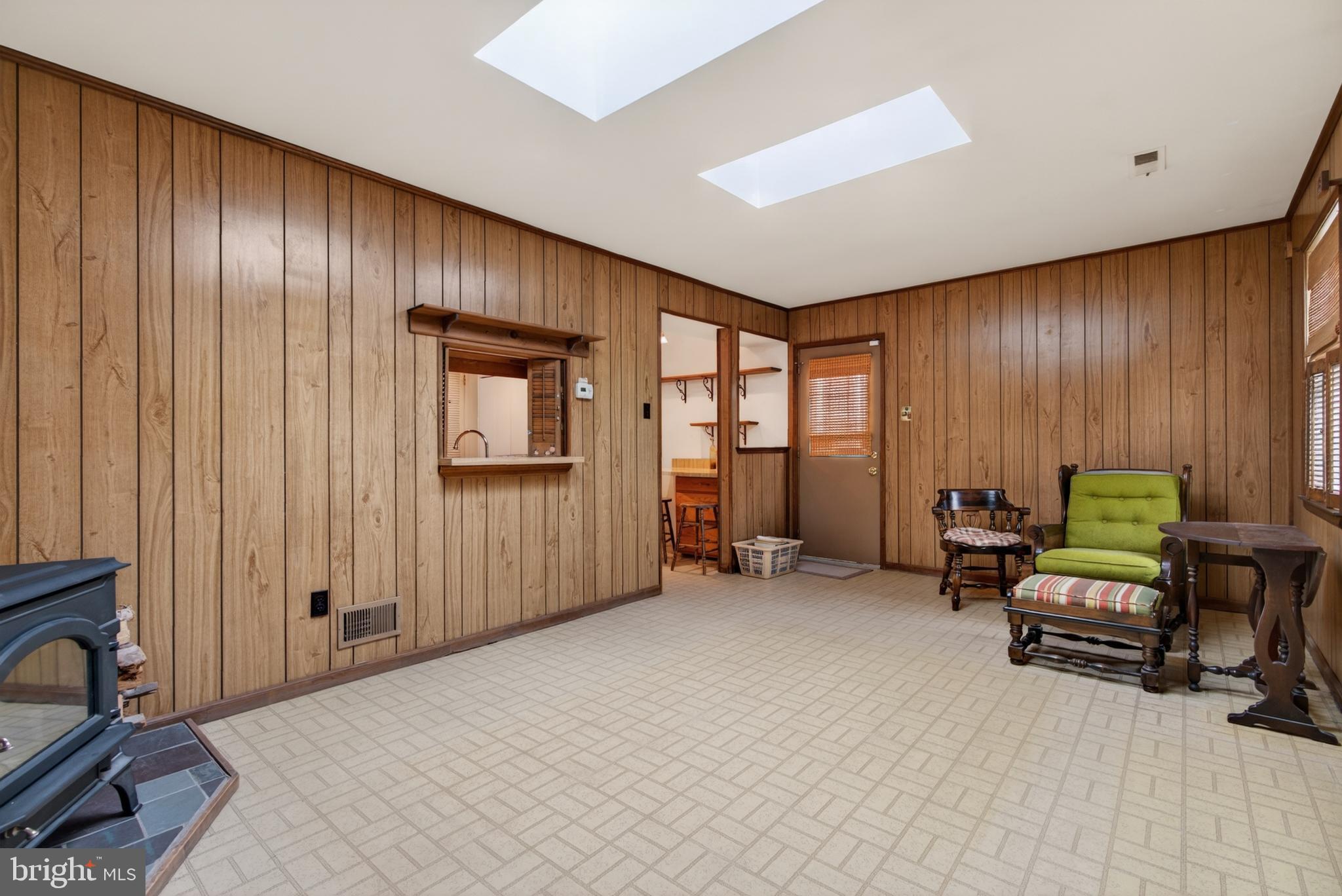 210 BURNAM WOOD DRIVE