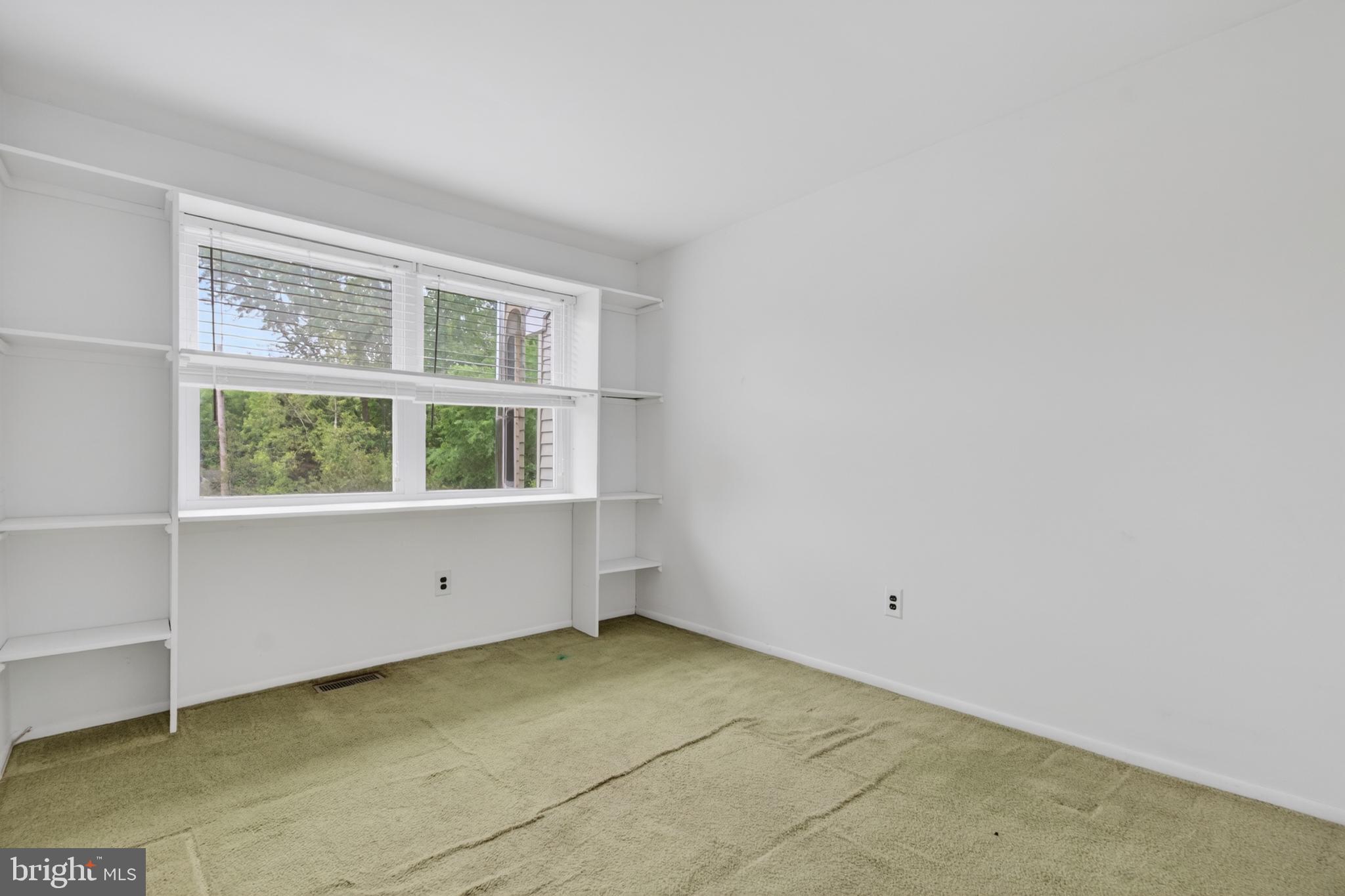 210 BURNAM WOOD DRIVE