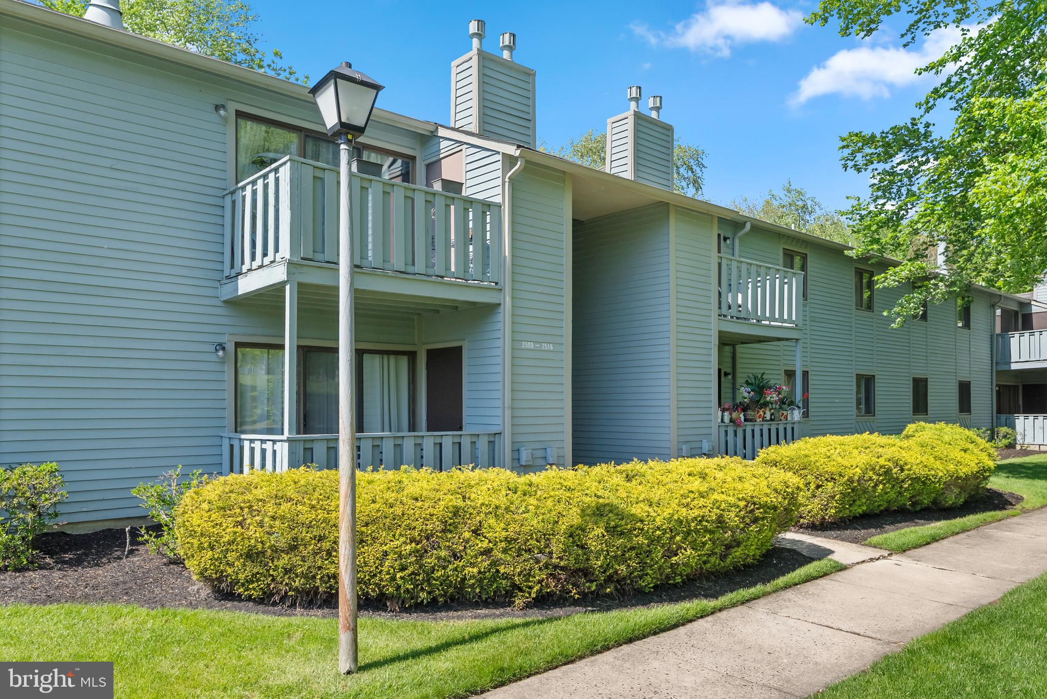 2516 EAGLE ROW