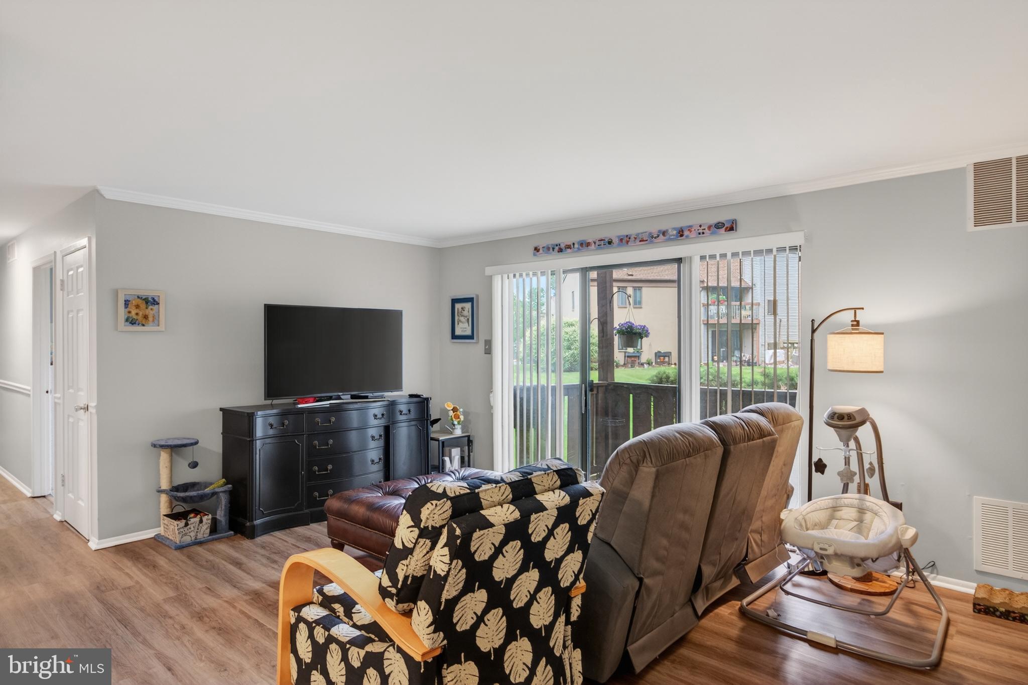 1307 MARESFIELD COURT