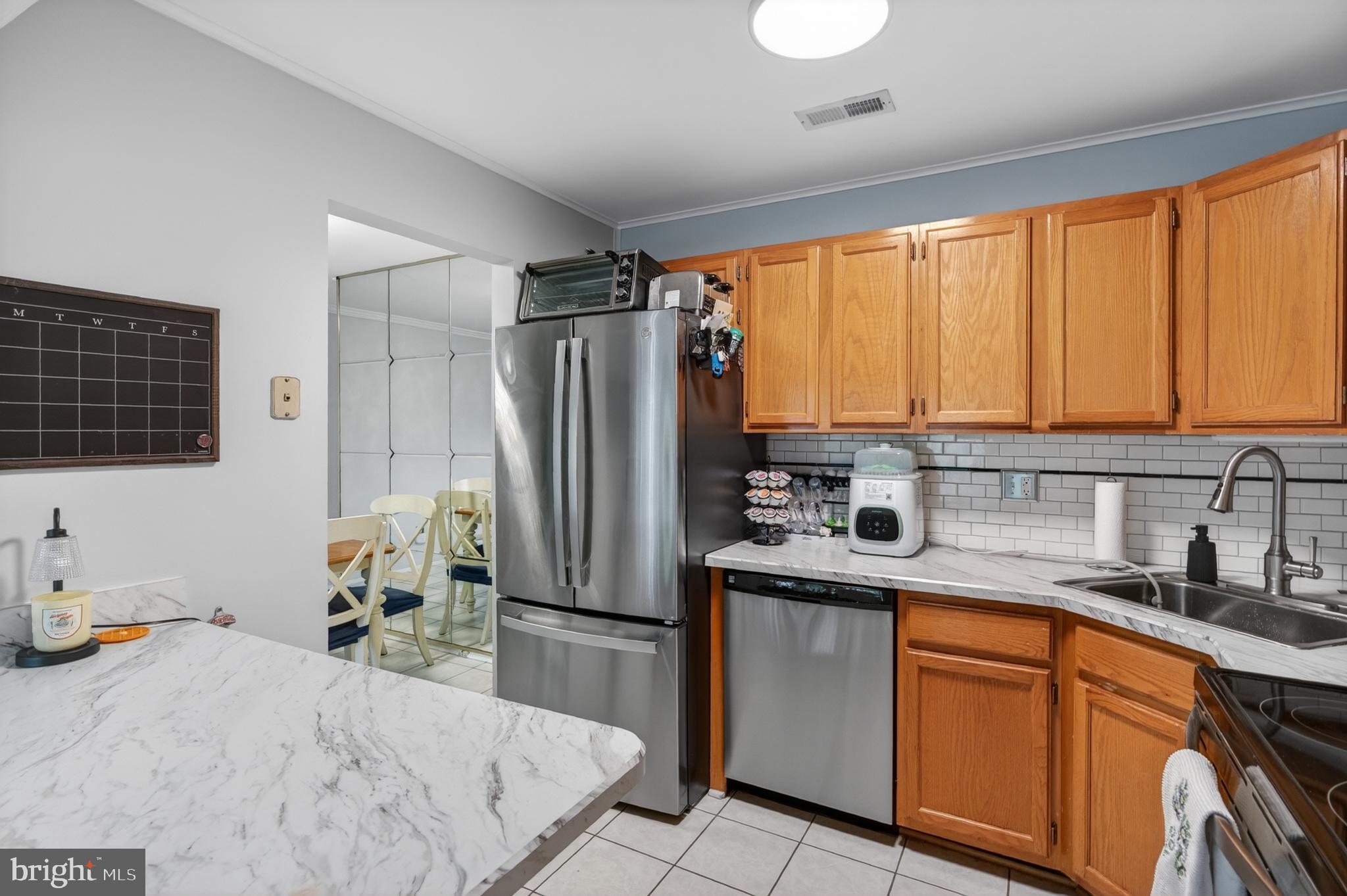 1307 MARESFIELD COURT