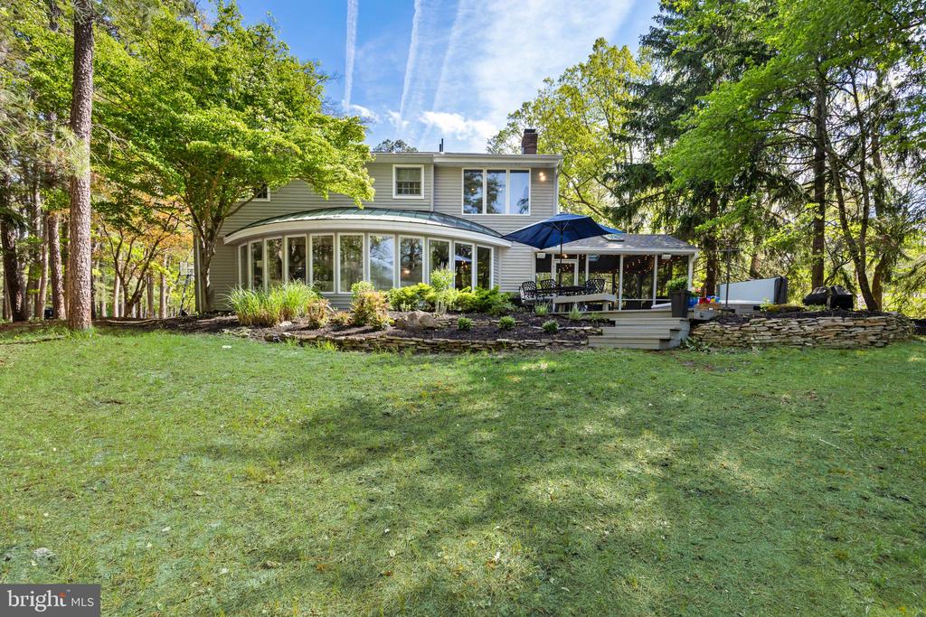 41 PONTIAC DRIVE