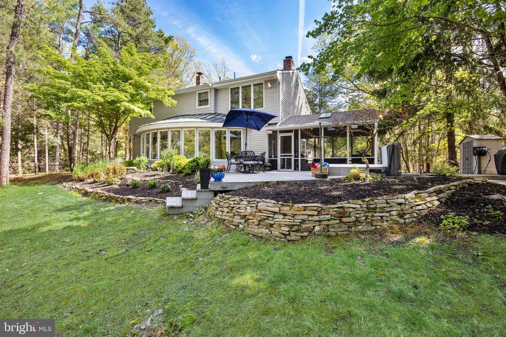 41 PONTIAC DRIVE