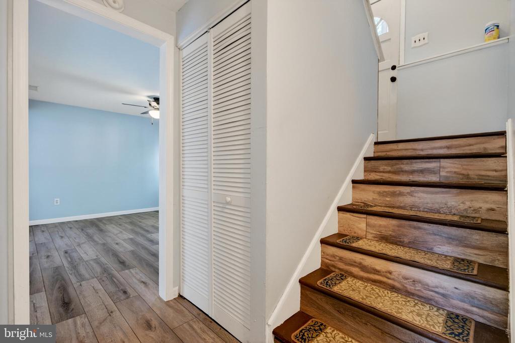12 W SHORE DRIVE