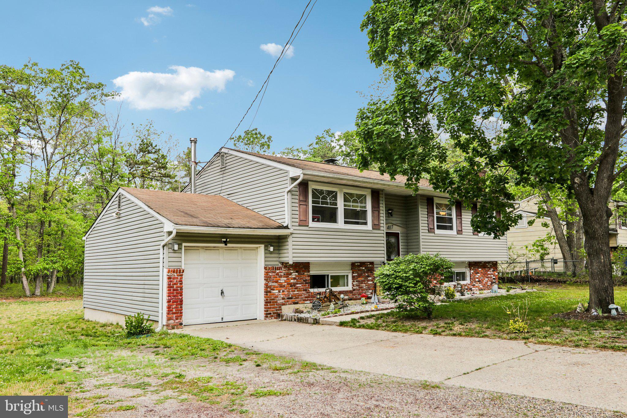 407 WISCONSIN DRIVE