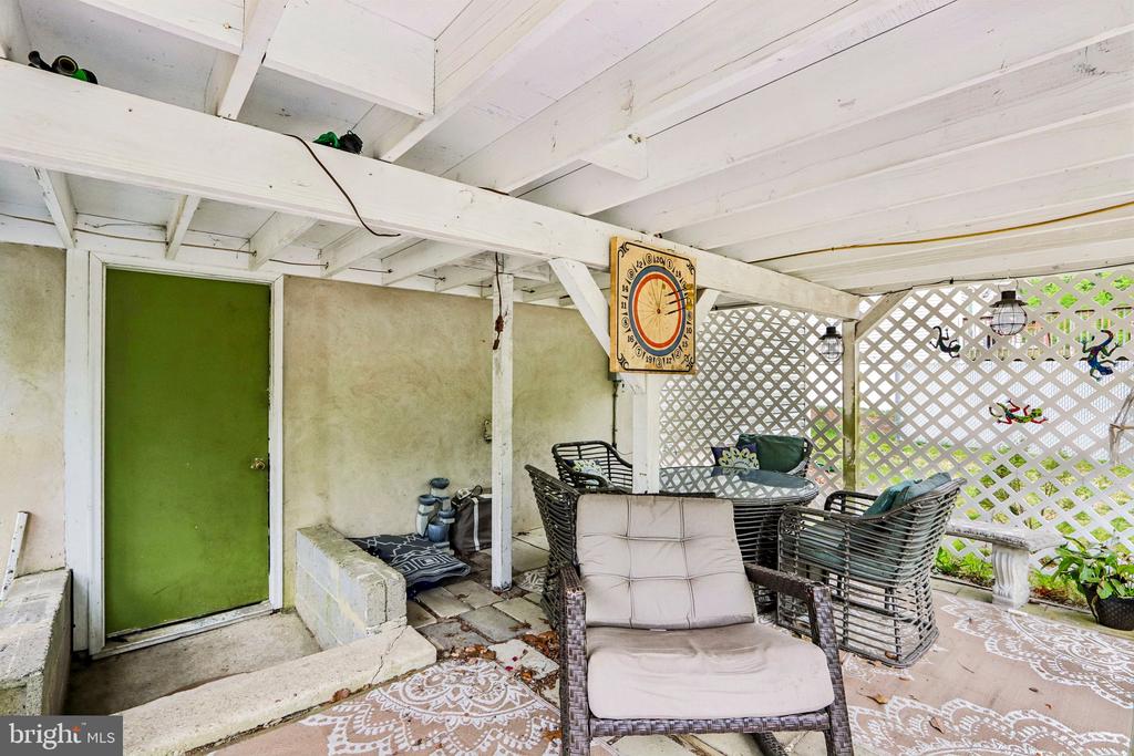 407 WISCONSIN DRIVE