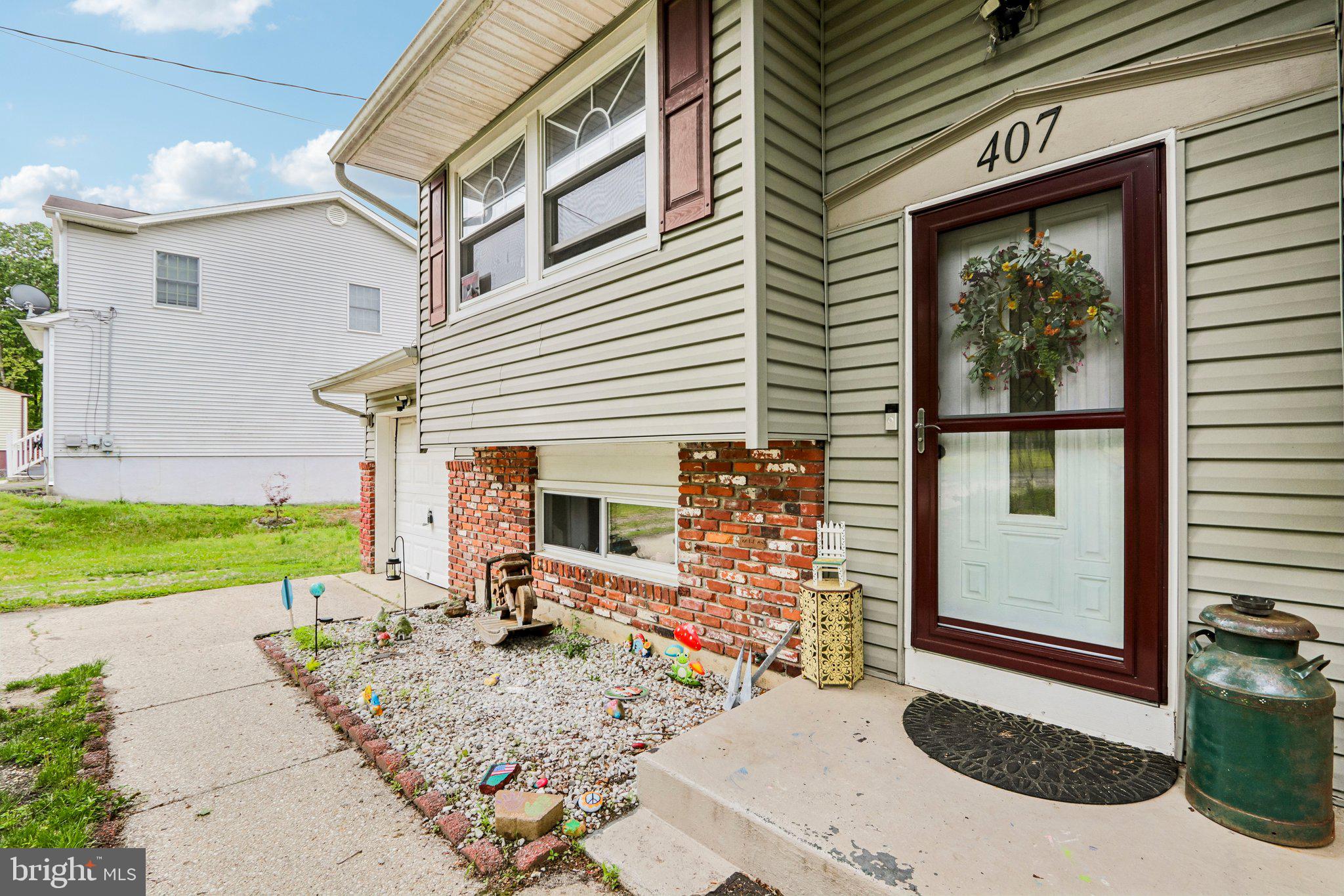 407 WISCONSIN DRIVE