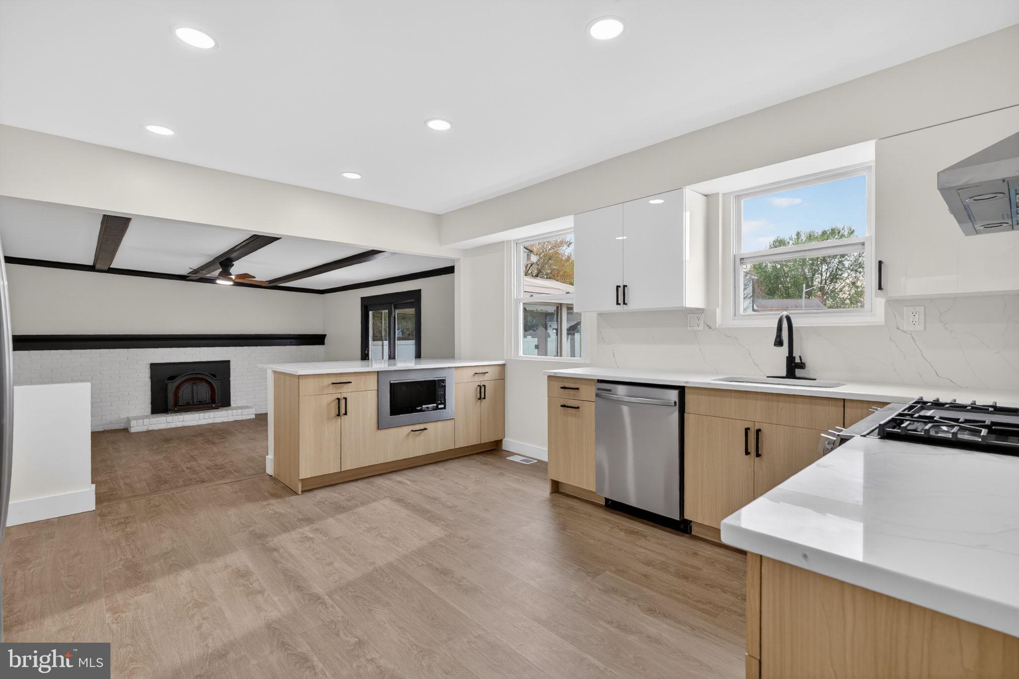 22 WILLOW RIDGE ROAD