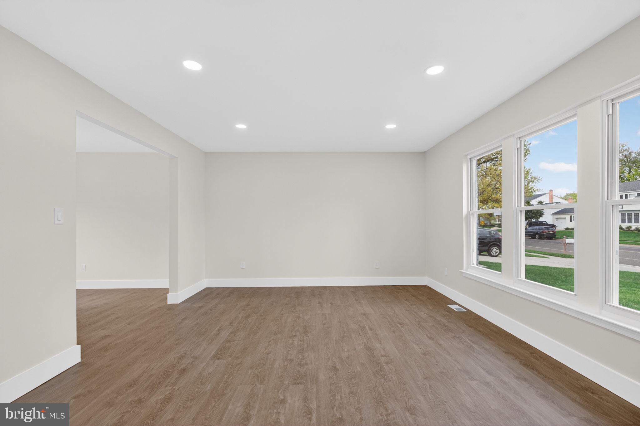 22 WILLOW RIDGE ROAD