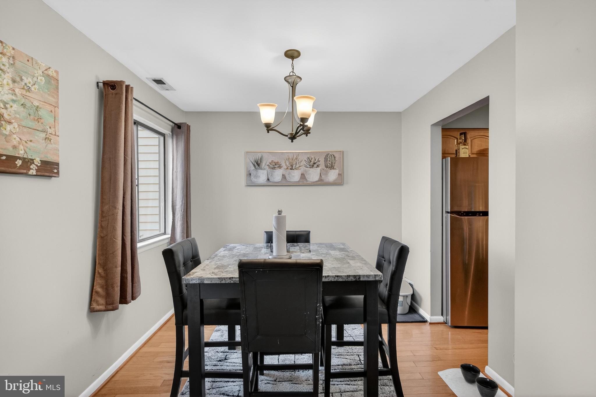 305 KELLY COVE A