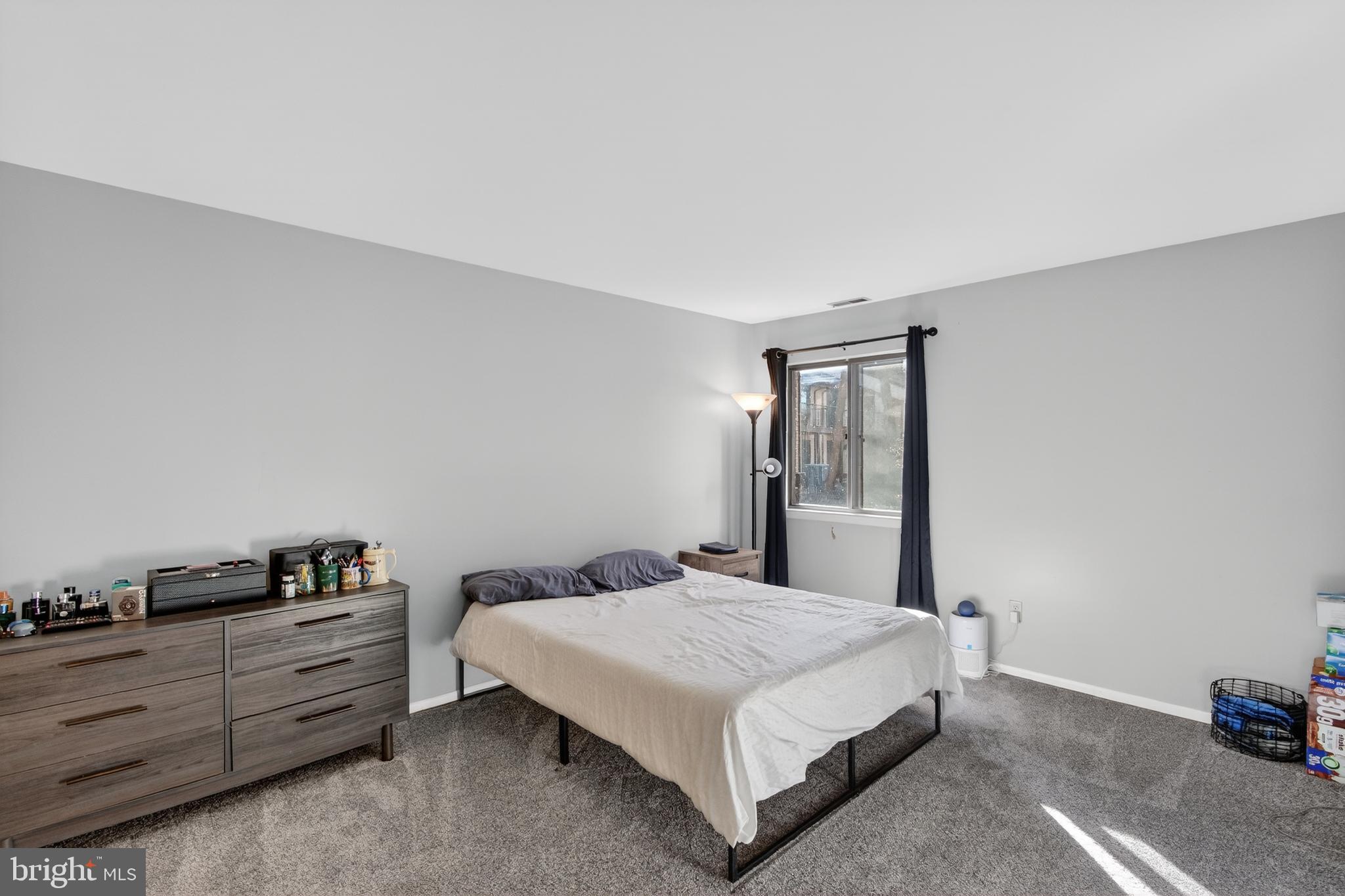 305 KELLY COVE A