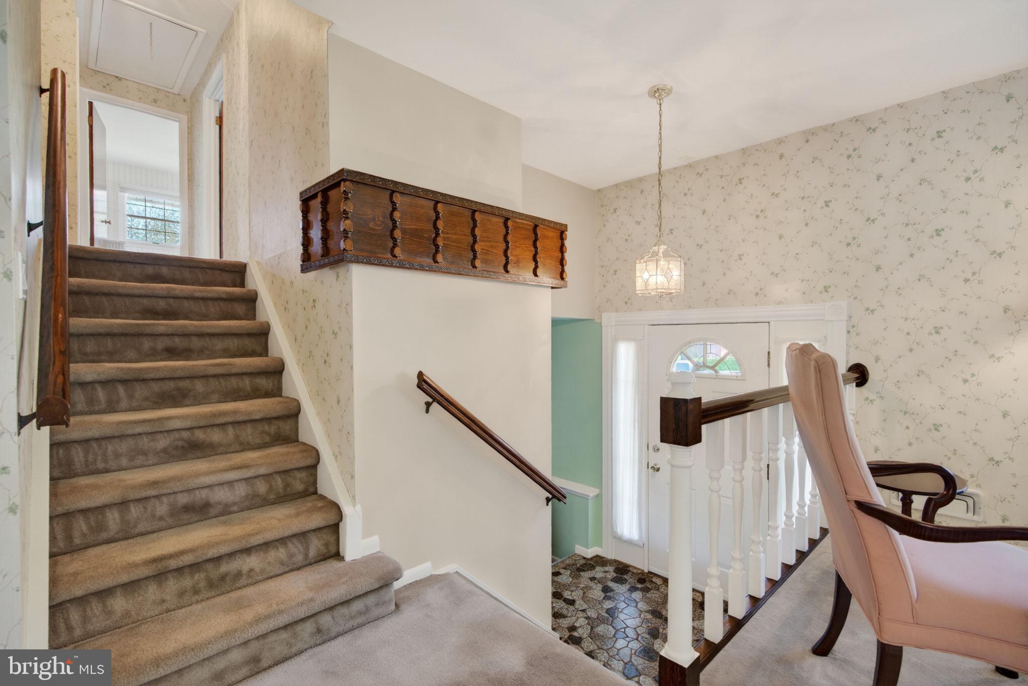 43 CHARTER OAK LANE