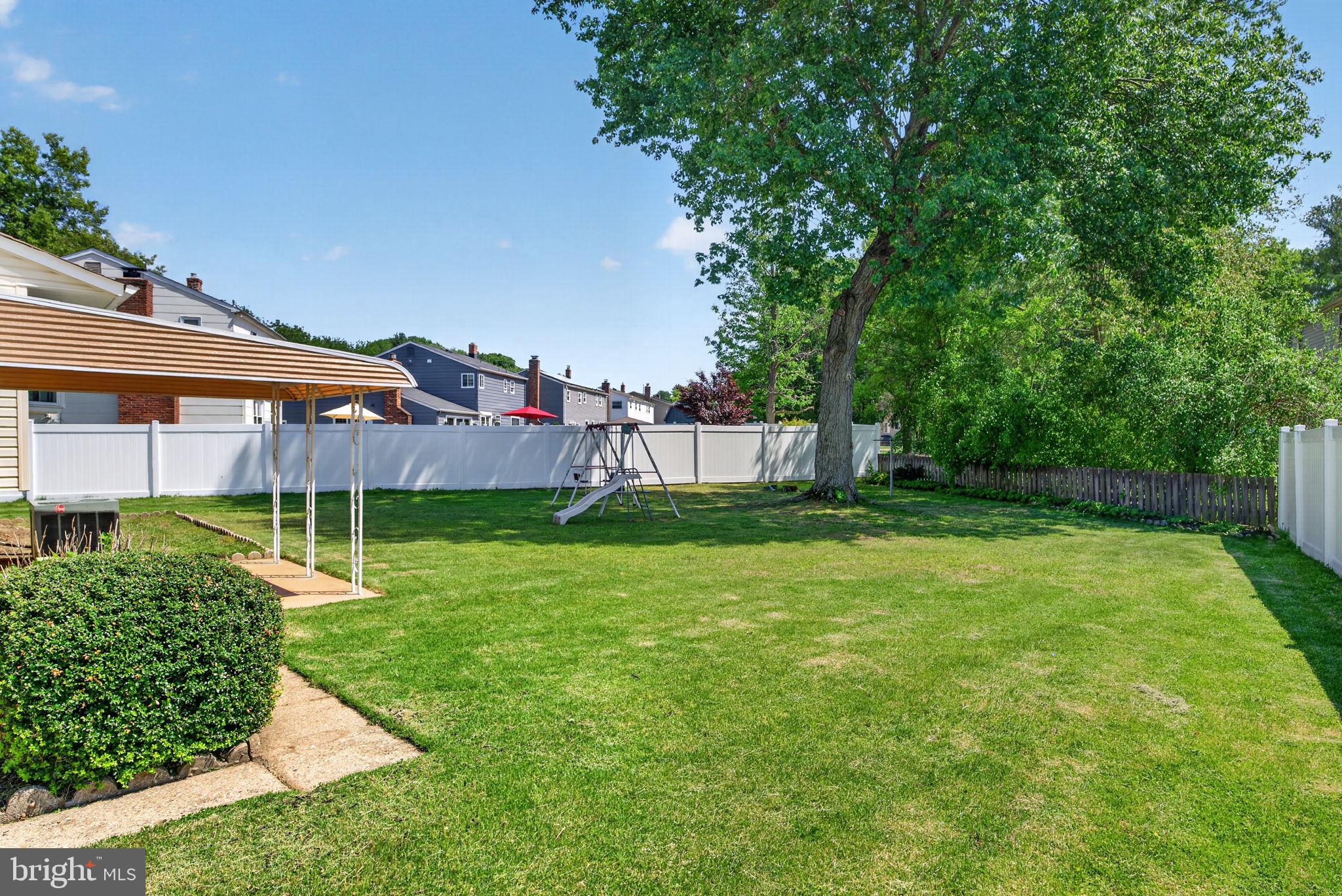 43 CHARTER OAK LANE