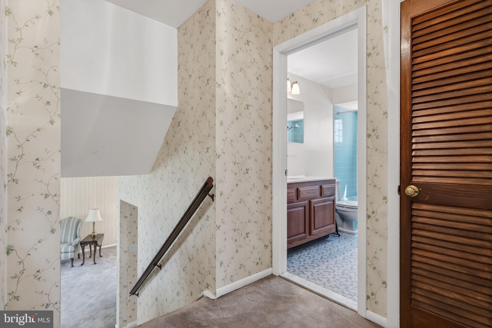 43 CHARTER OAK LANE