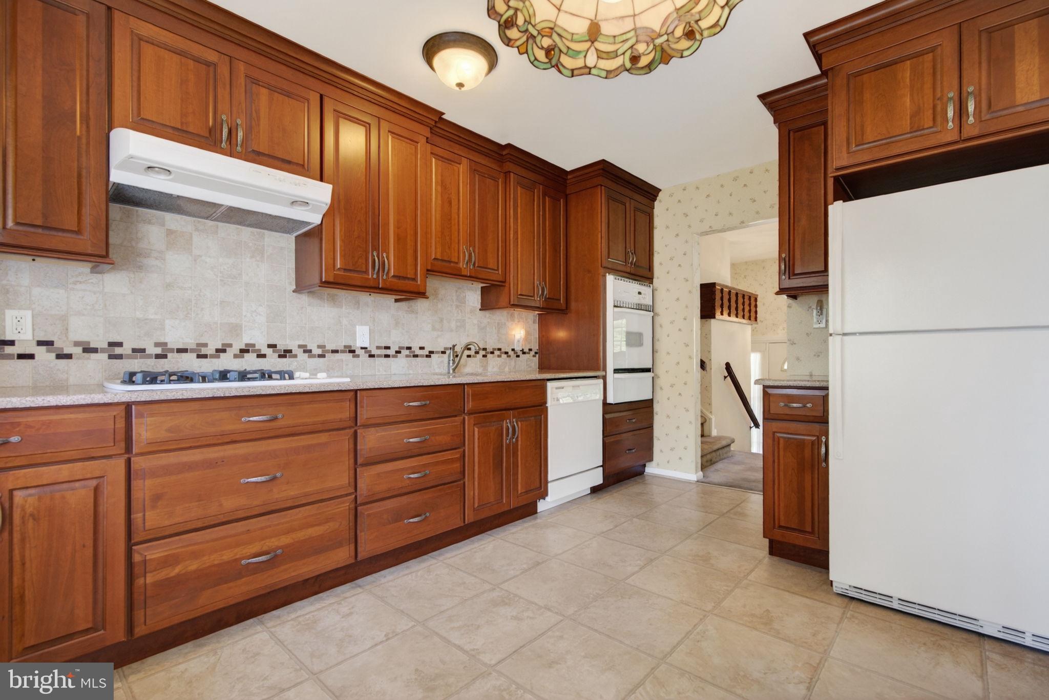 43 CHARTER OAK LANE