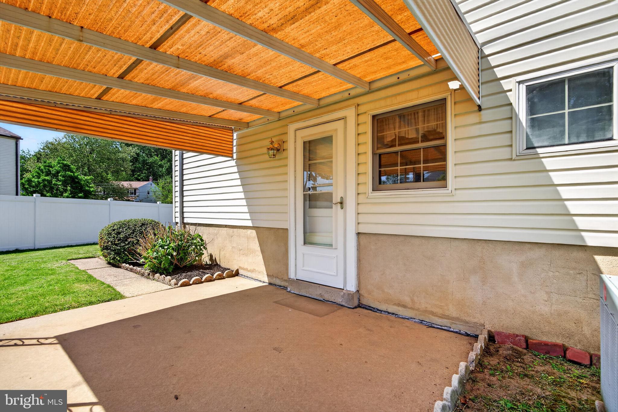 43 CHARTER OAK LANE