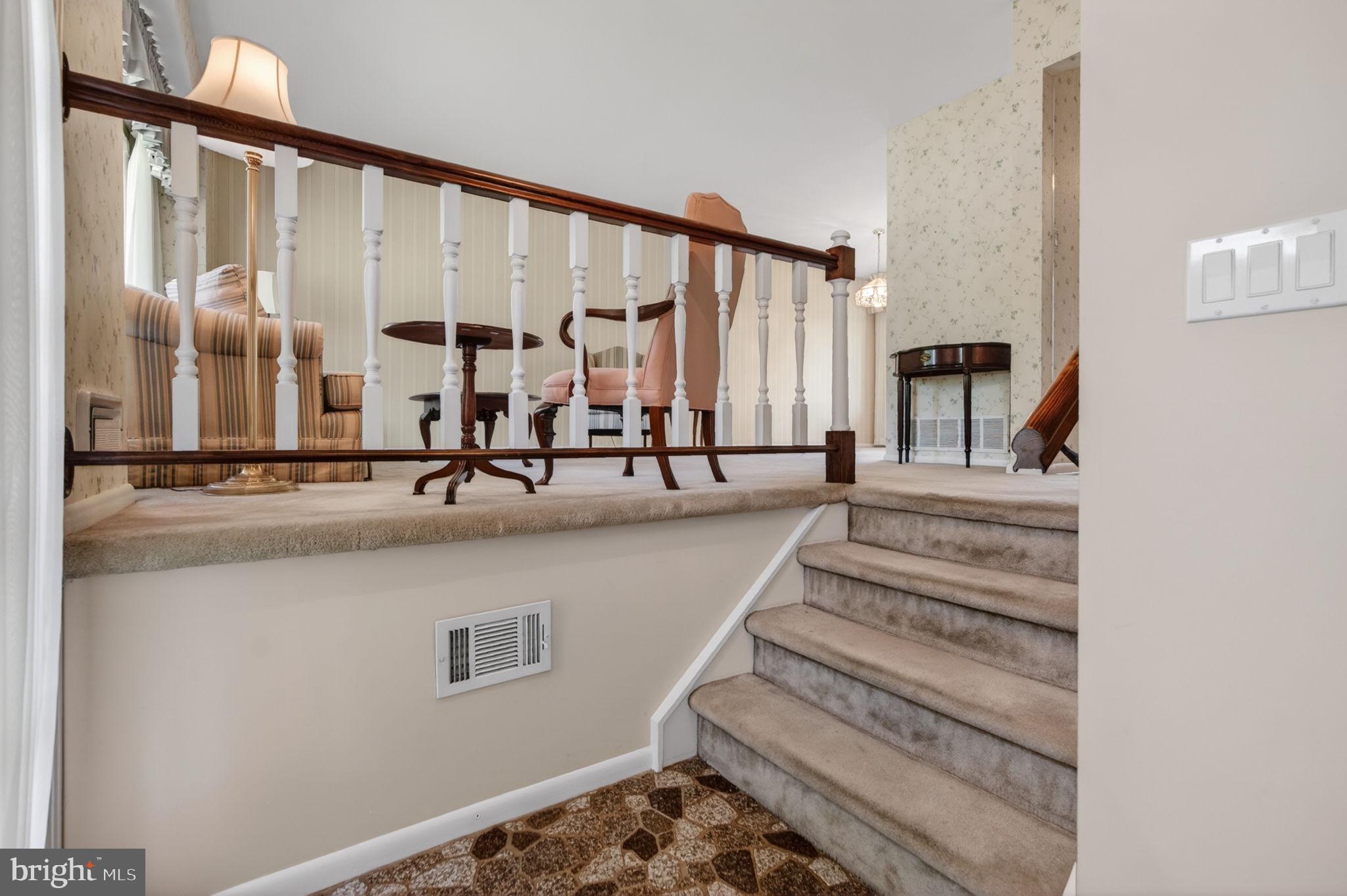 43 CHARTER OAK LANE