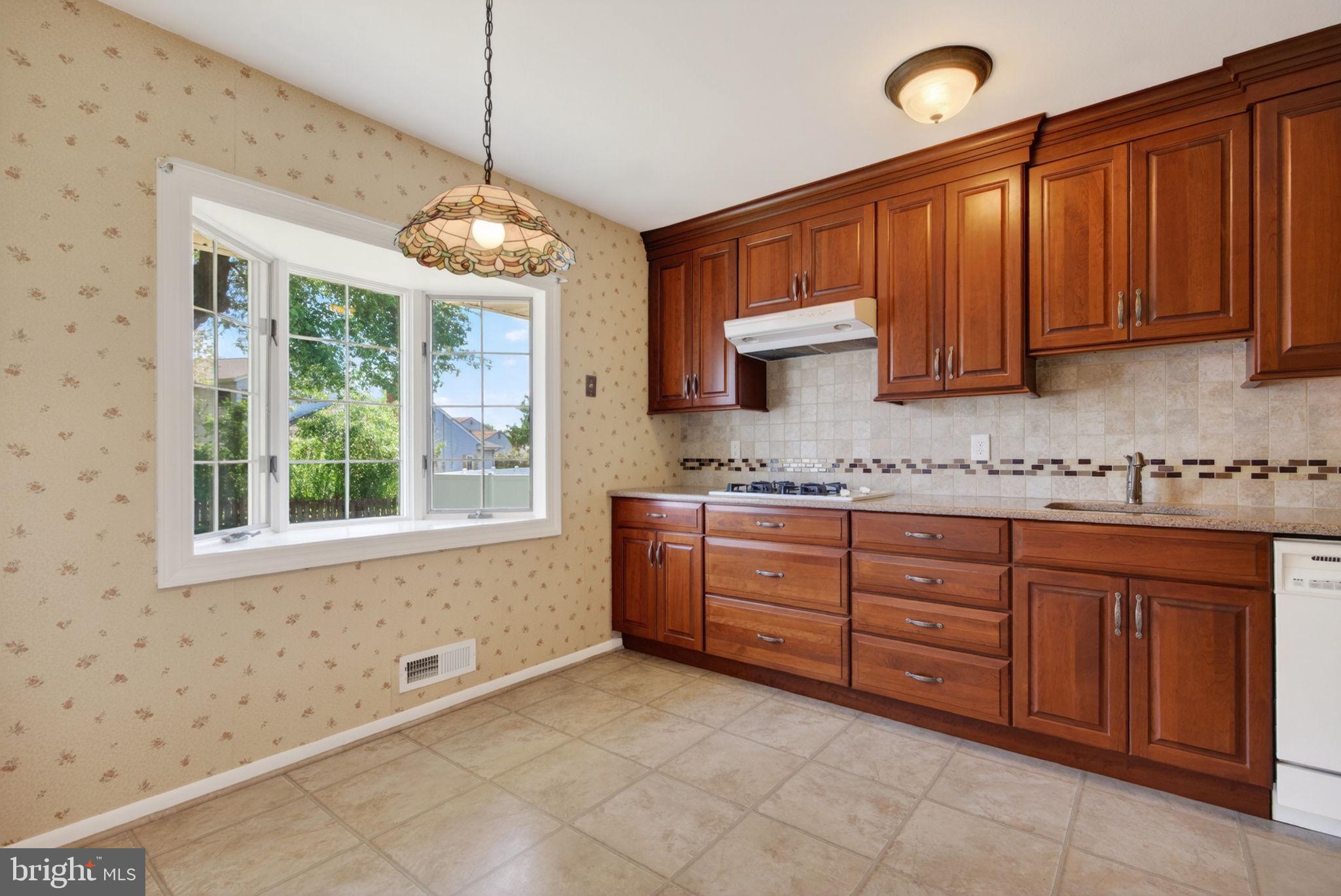 43 CHARTER OAK LANE