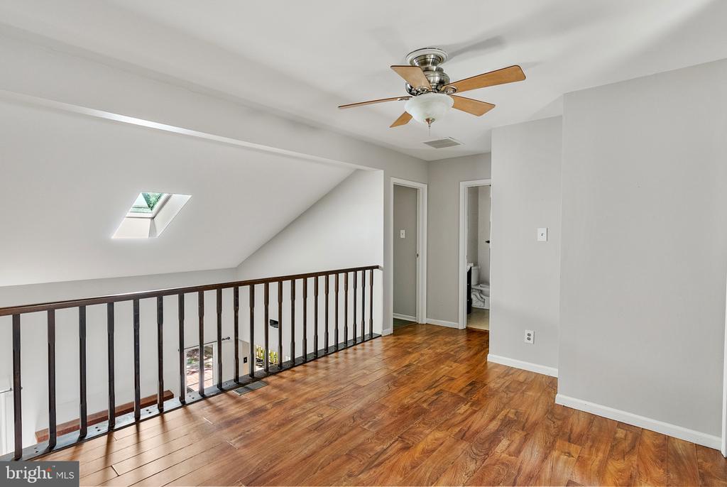 12 FAIRWAY COURT