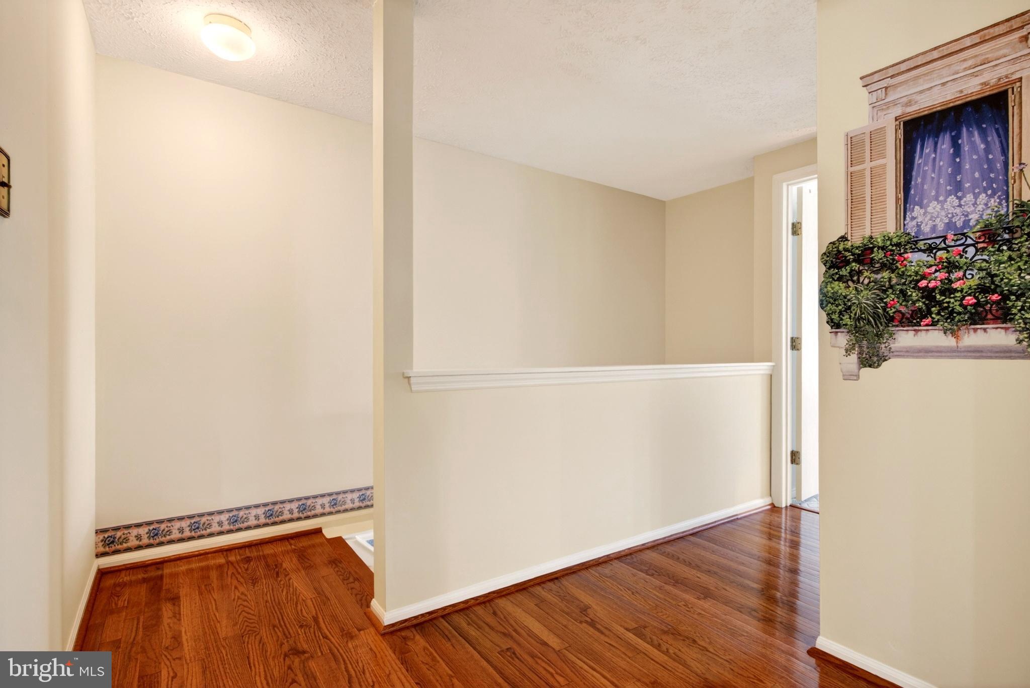 77 DORCHESTER CIRCLE