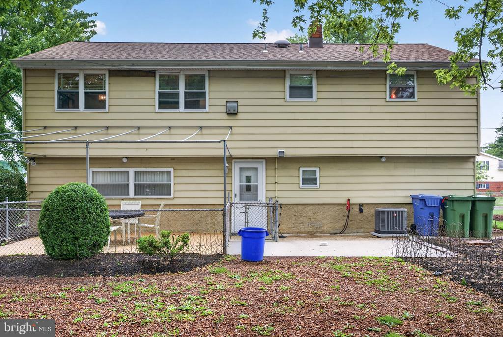 46 TRINITY AVENUE