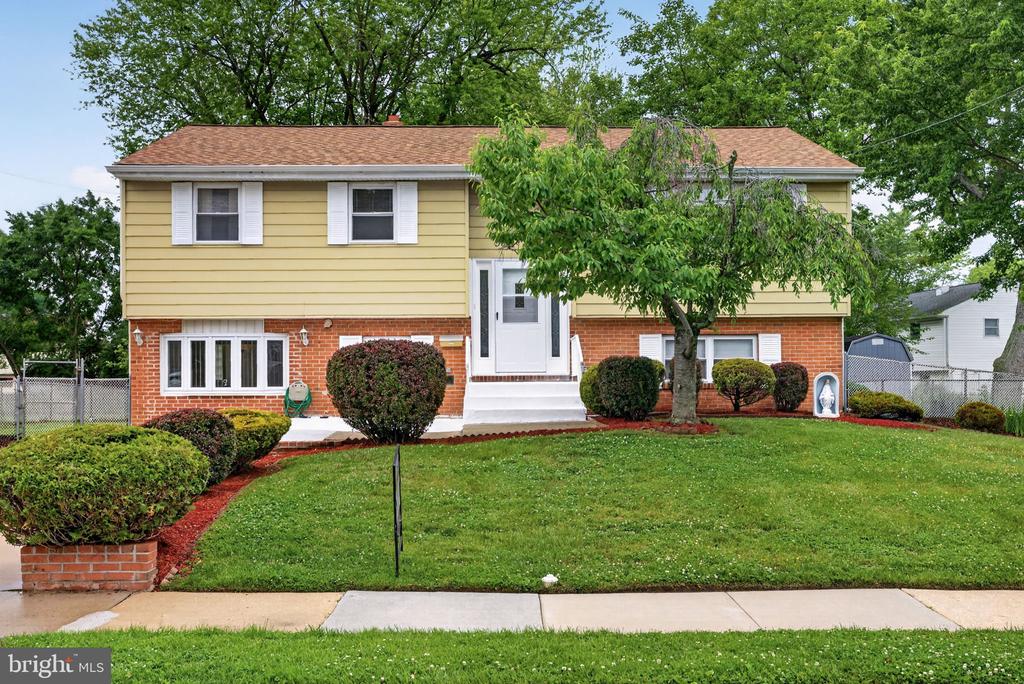 46 TRINITY AVENUE