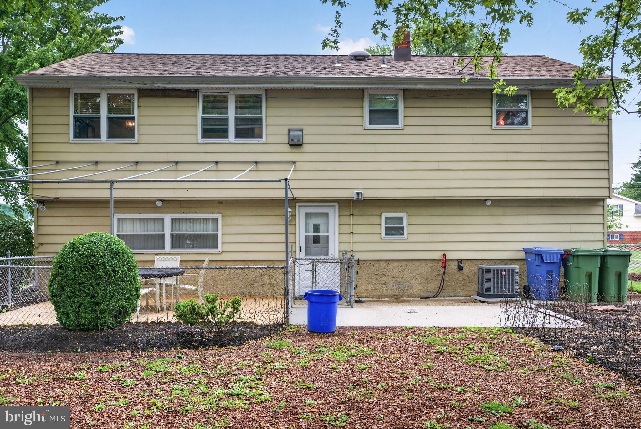 46 TRINITY AVENUE