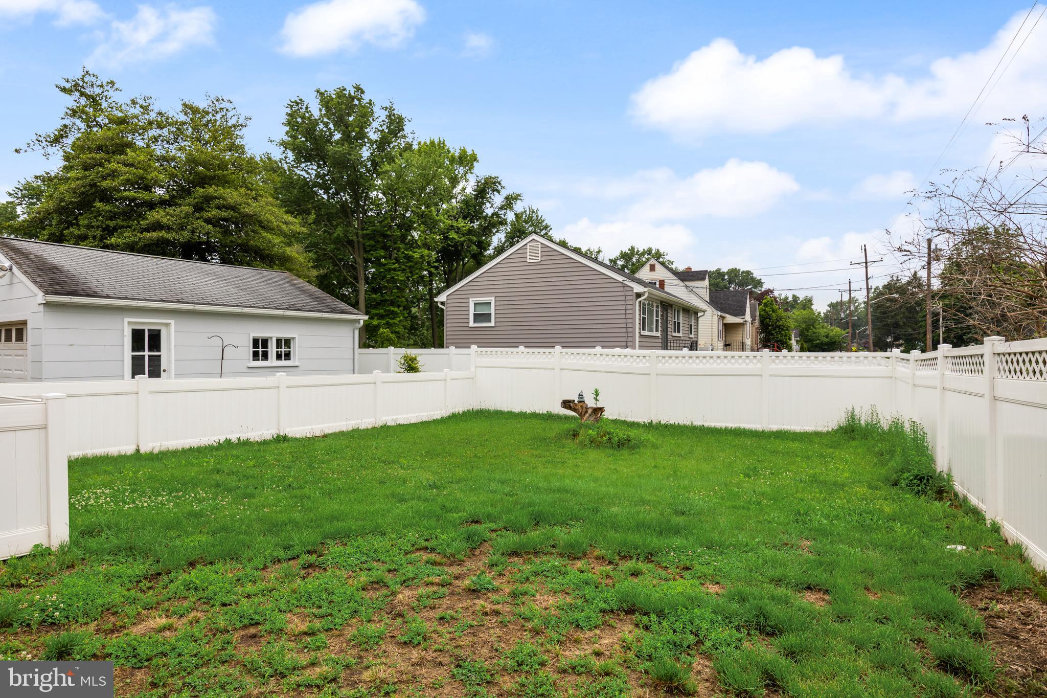 304 S FORKLANDING ROAD