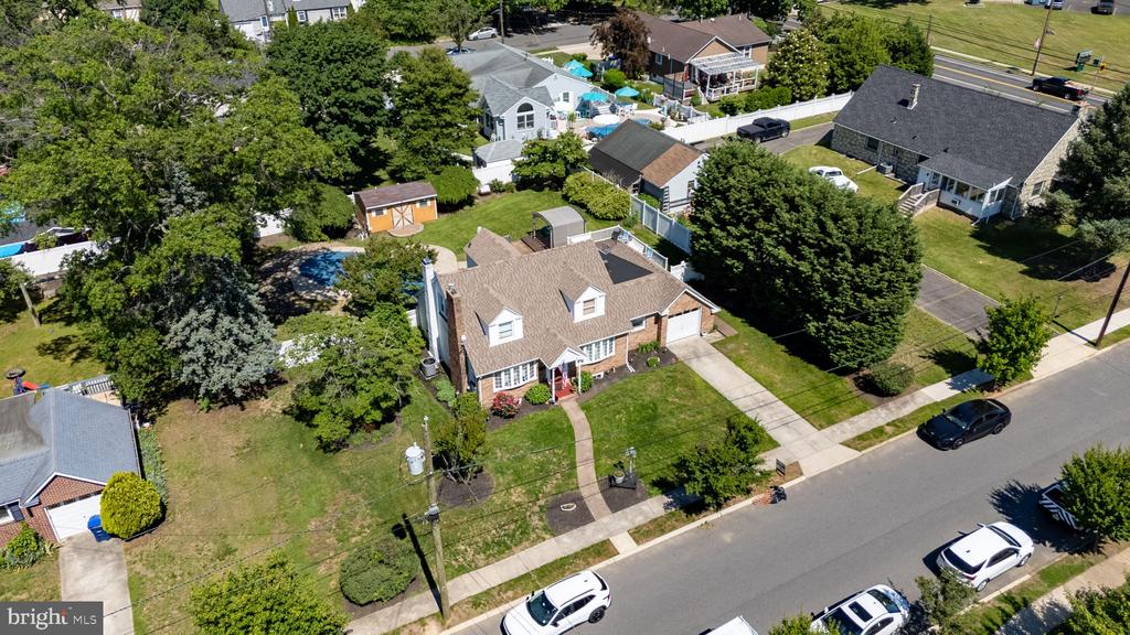 308 LILAC LANE