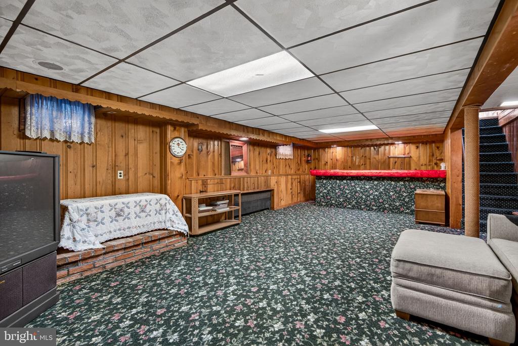 308 LILAC LANE