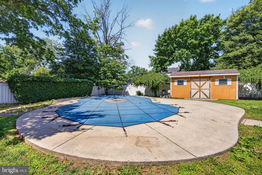 308 LILAC LANE