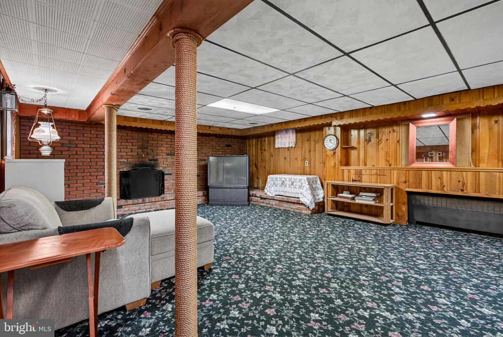 308 LILAC LANE