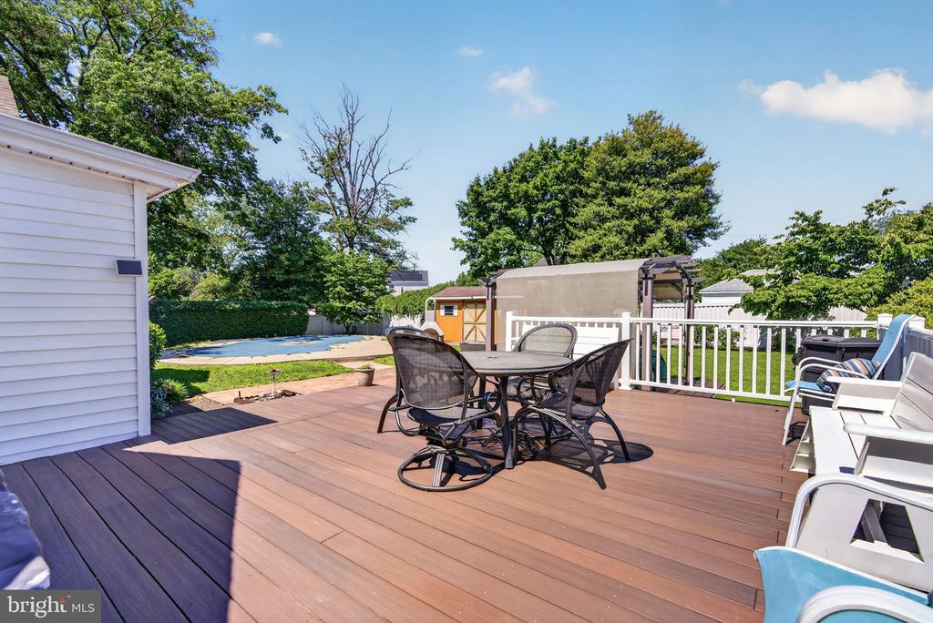 308 LILAC LANE