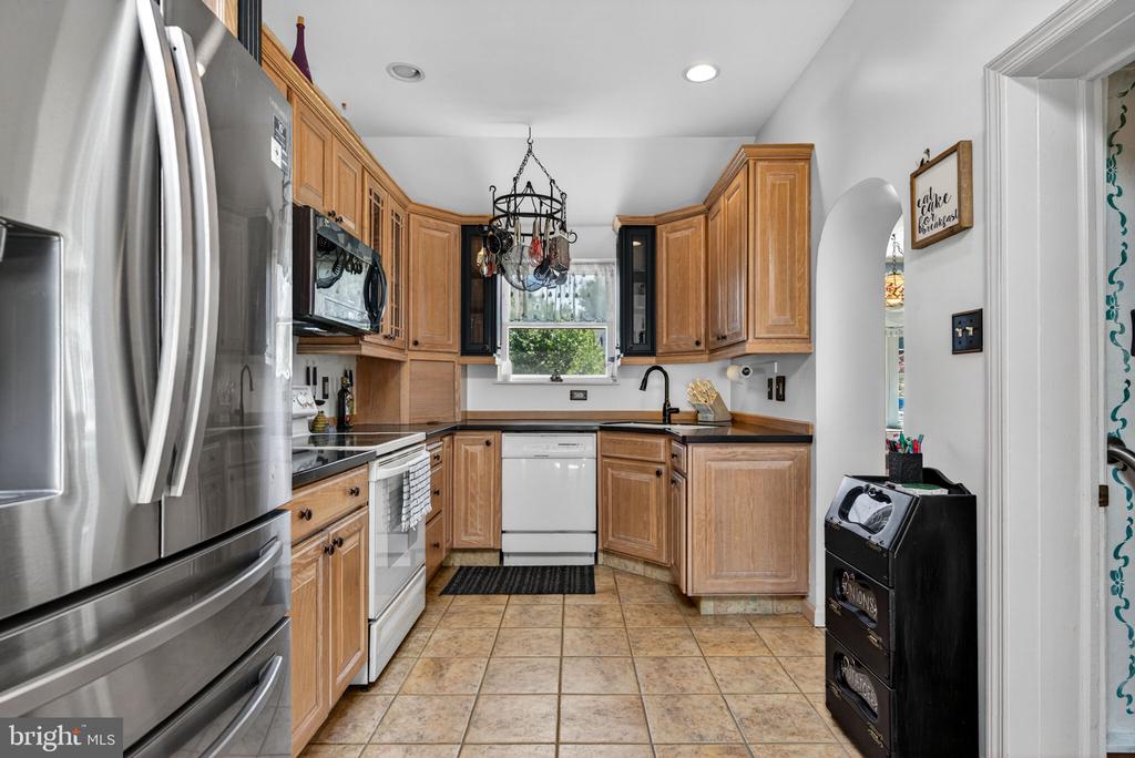 308 LILAC LANE