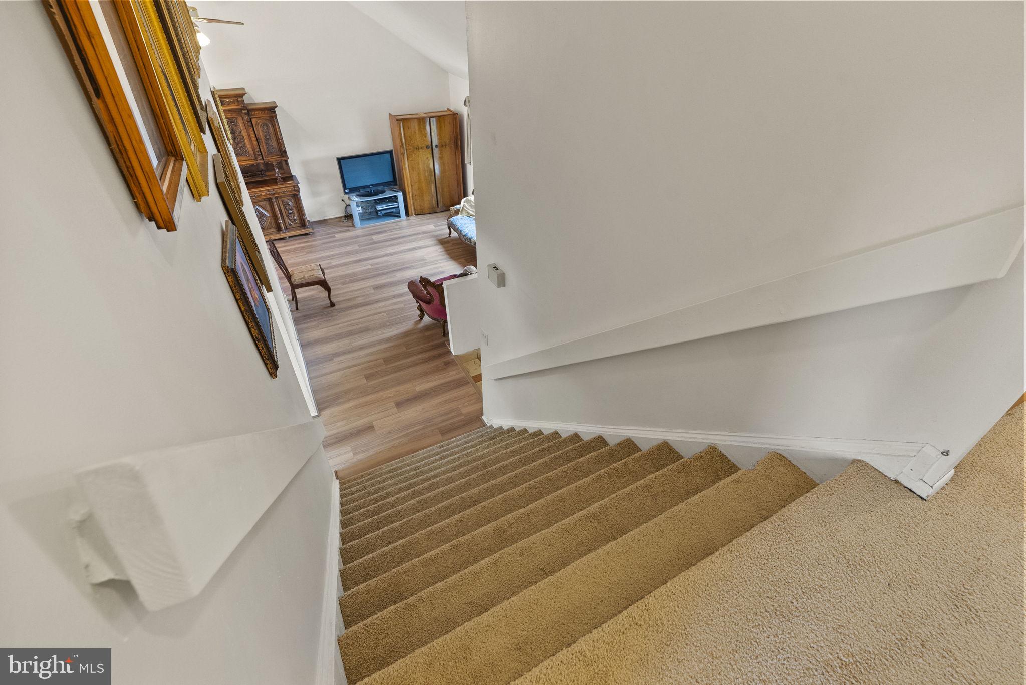 42 HORNSBY DRIVE