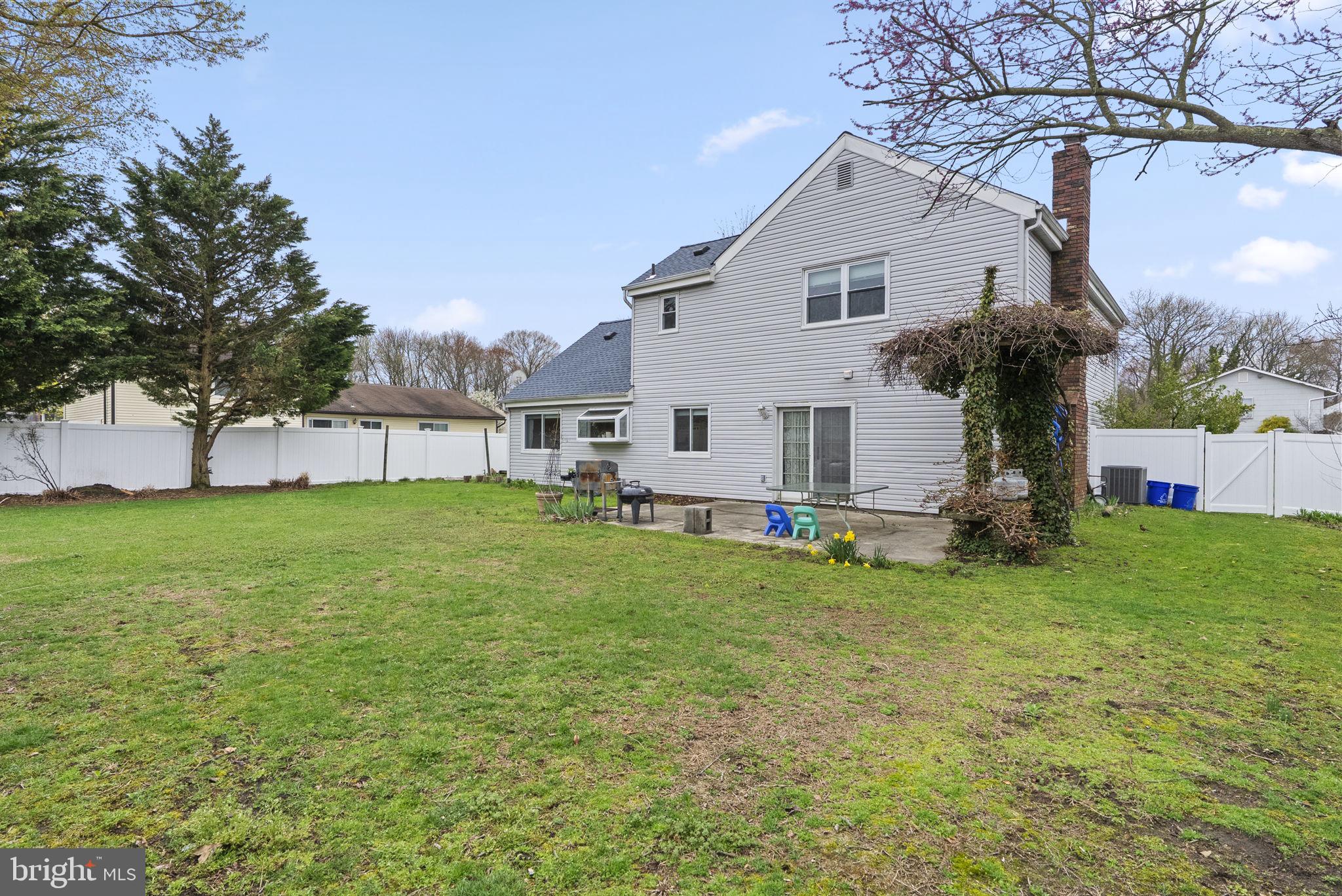 42 HORNSBY DRIVE
