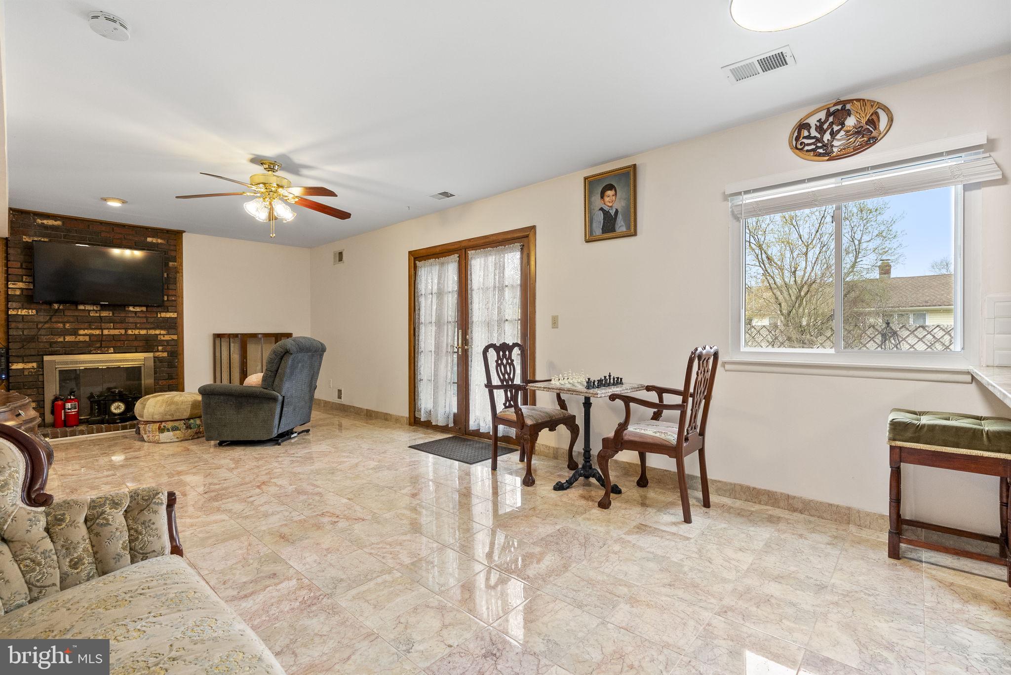 42 HORNSBY DRIVE
