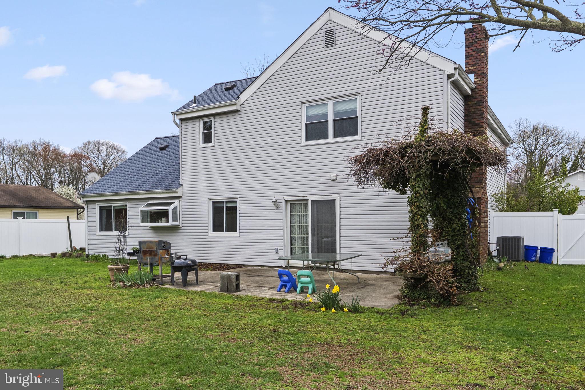 42 HORNSBY DRIVE