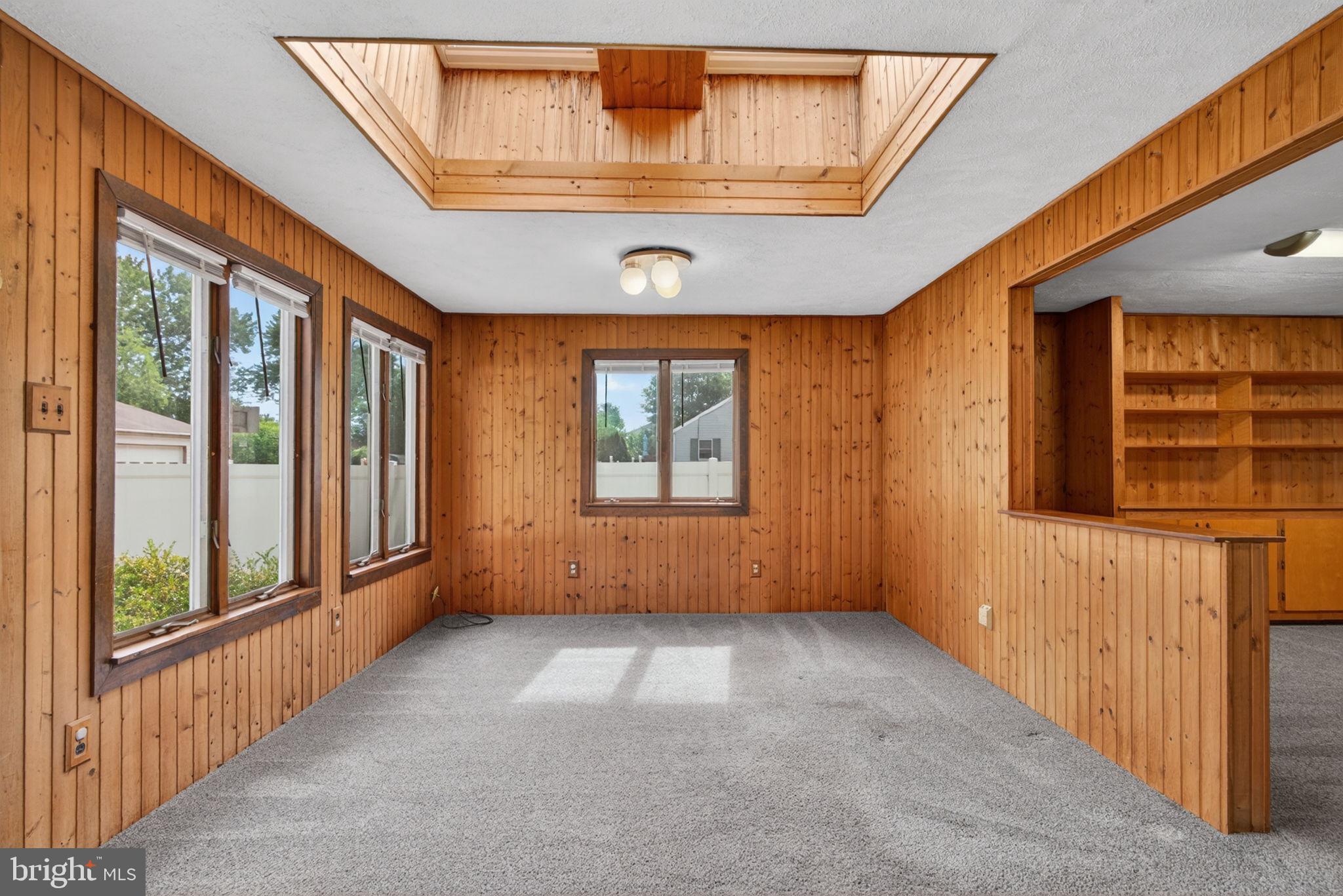 43 ABINGTON AVENUE
