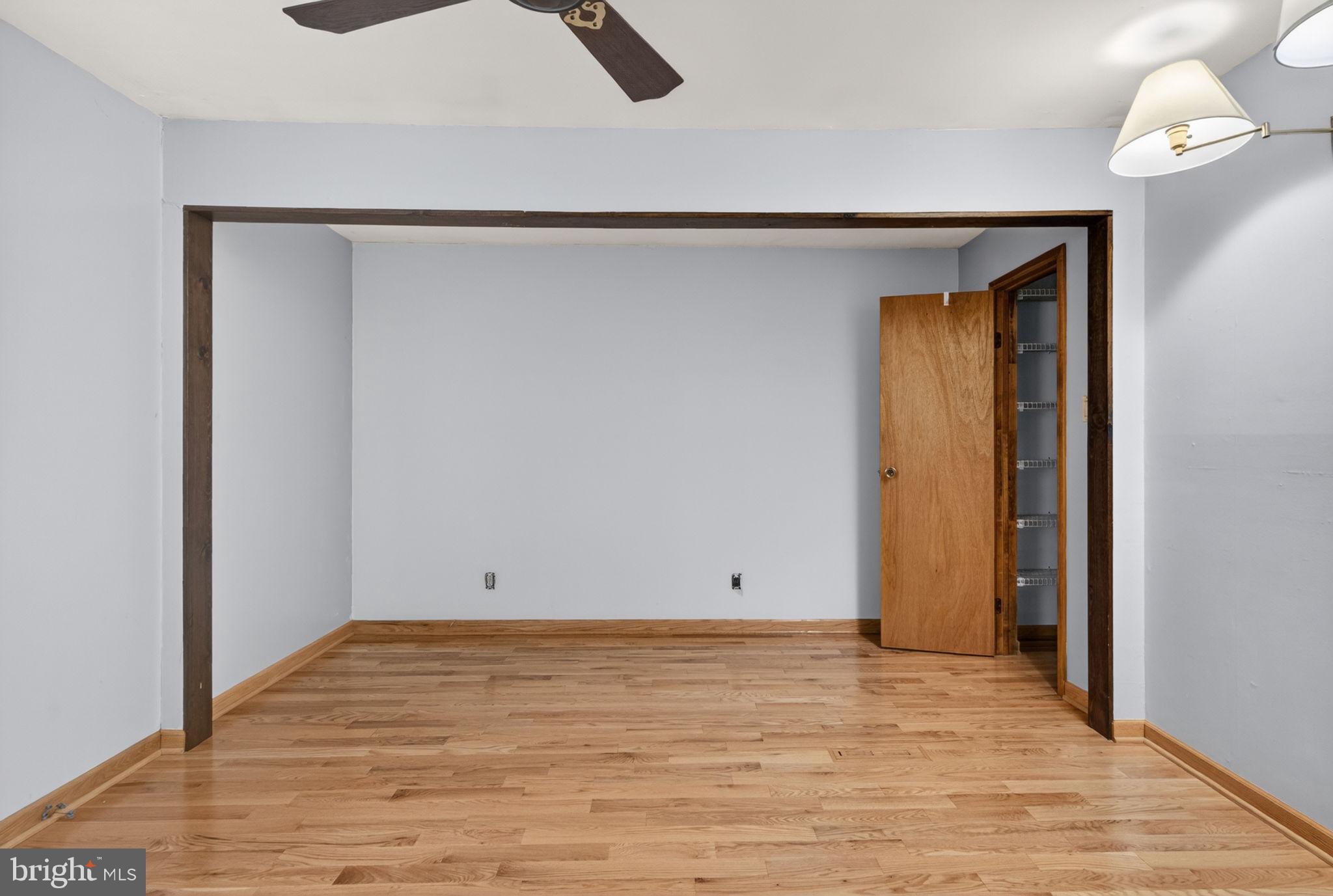 43 ABINGTON AVENUE
