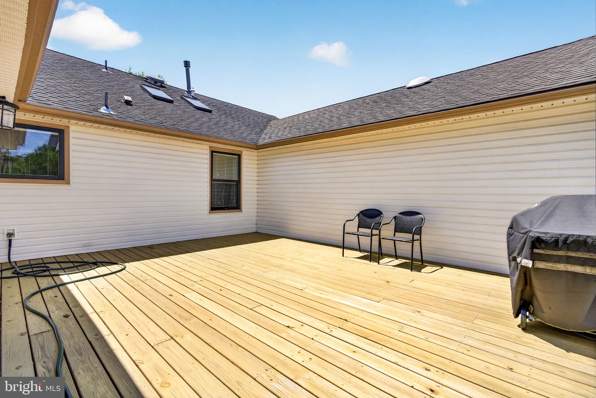 202 WELLINGTON DRIVE